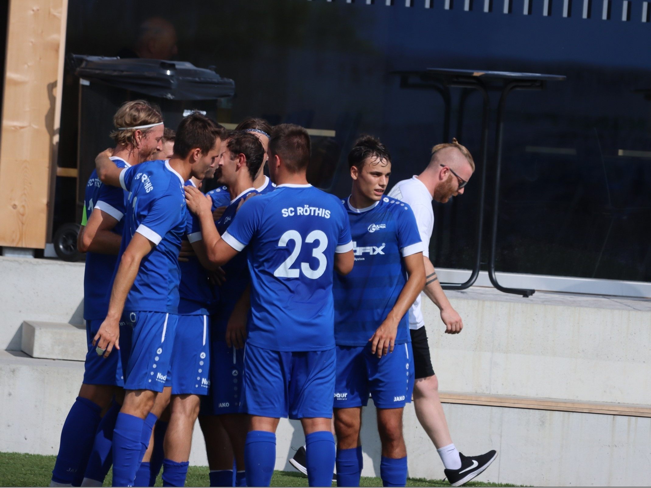 L-ndlekicker-VOL-AT-gratuliert-allen-Herbstmeistern