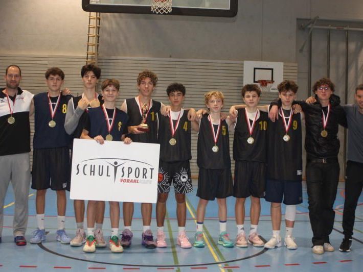J-ngstes-Team-triumphiert-Sportgymnasium-Dornbirn-holt-Basketball-Landestitel