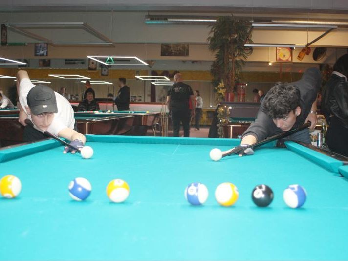 zwei-rohdiamanten-auf-der-weltb-hne-gefordert