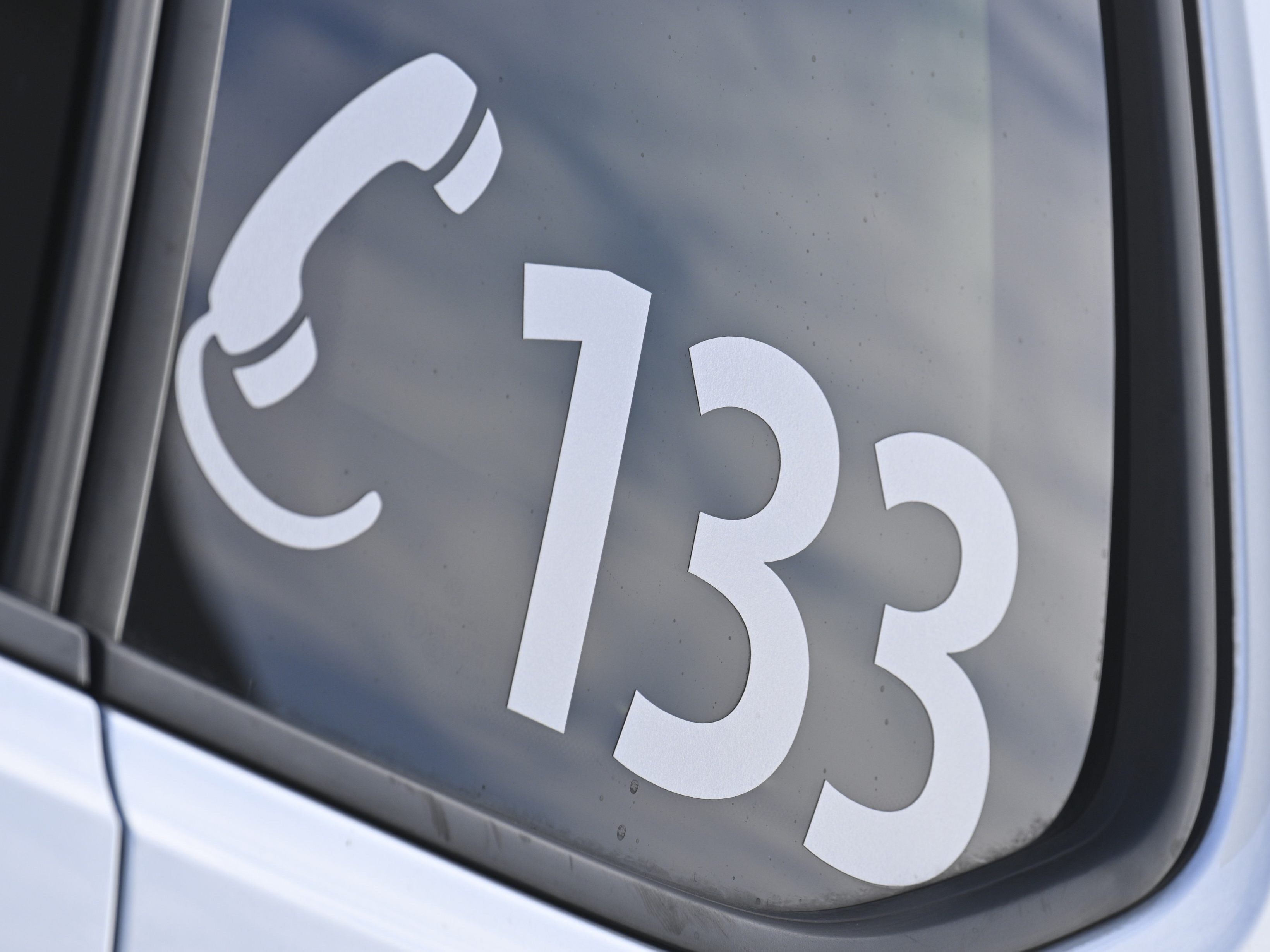 Jugendlicher-nach-versuchtem-Einbruch-in-Auto-in-Wien-Brigittenau-geschnappt