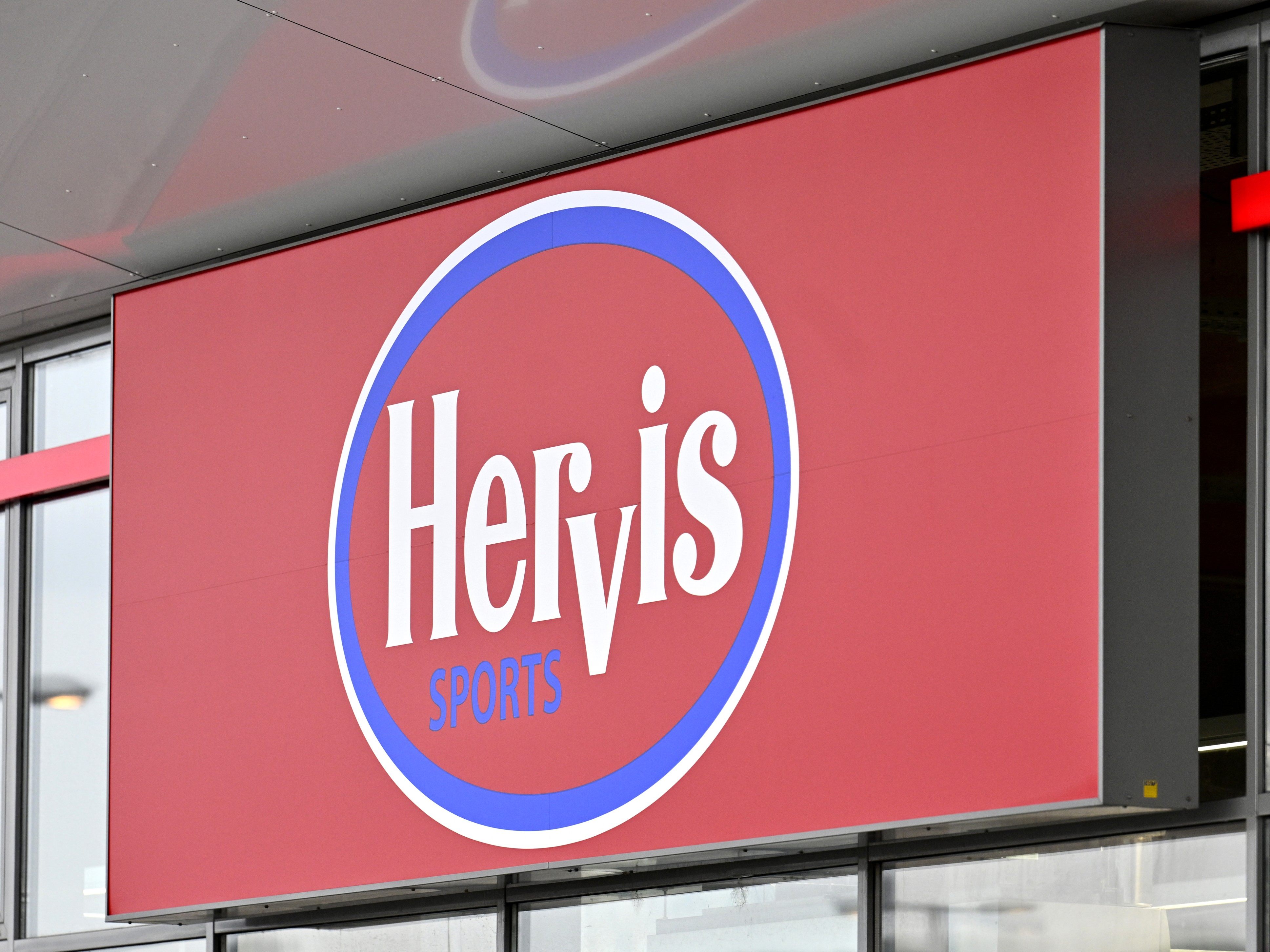 Hervis zieht sich aus Rumänien und Ungarn zurück.