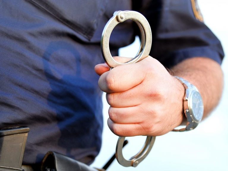 40-J-hrige-ignorierte-Hausverbot-in-Wiener-Innenstadt-Lokal-Wollte-mehrmals-Polizisten-bei-en