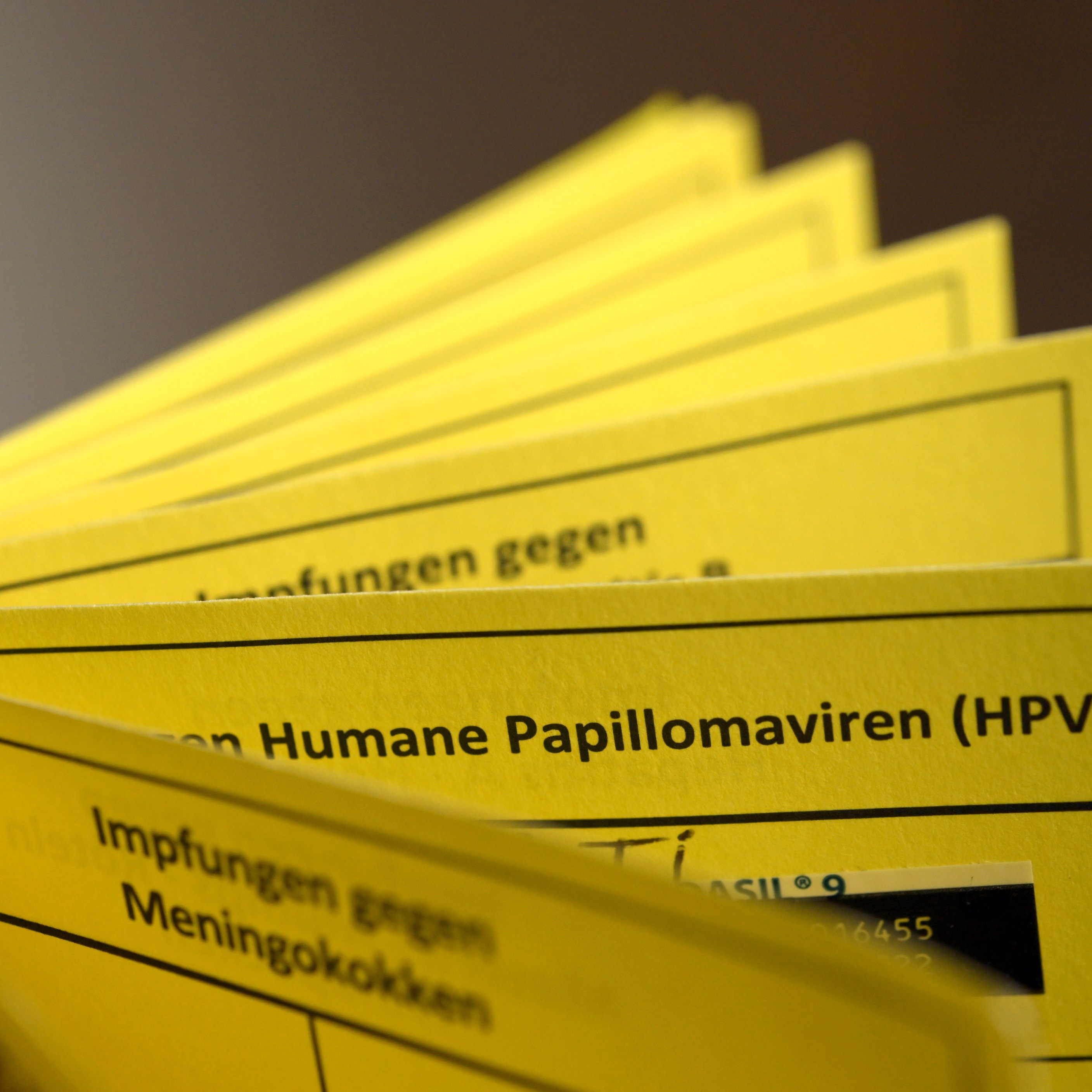 Die erste Impfdosis muss bis Ende des Jahres erfolgen.