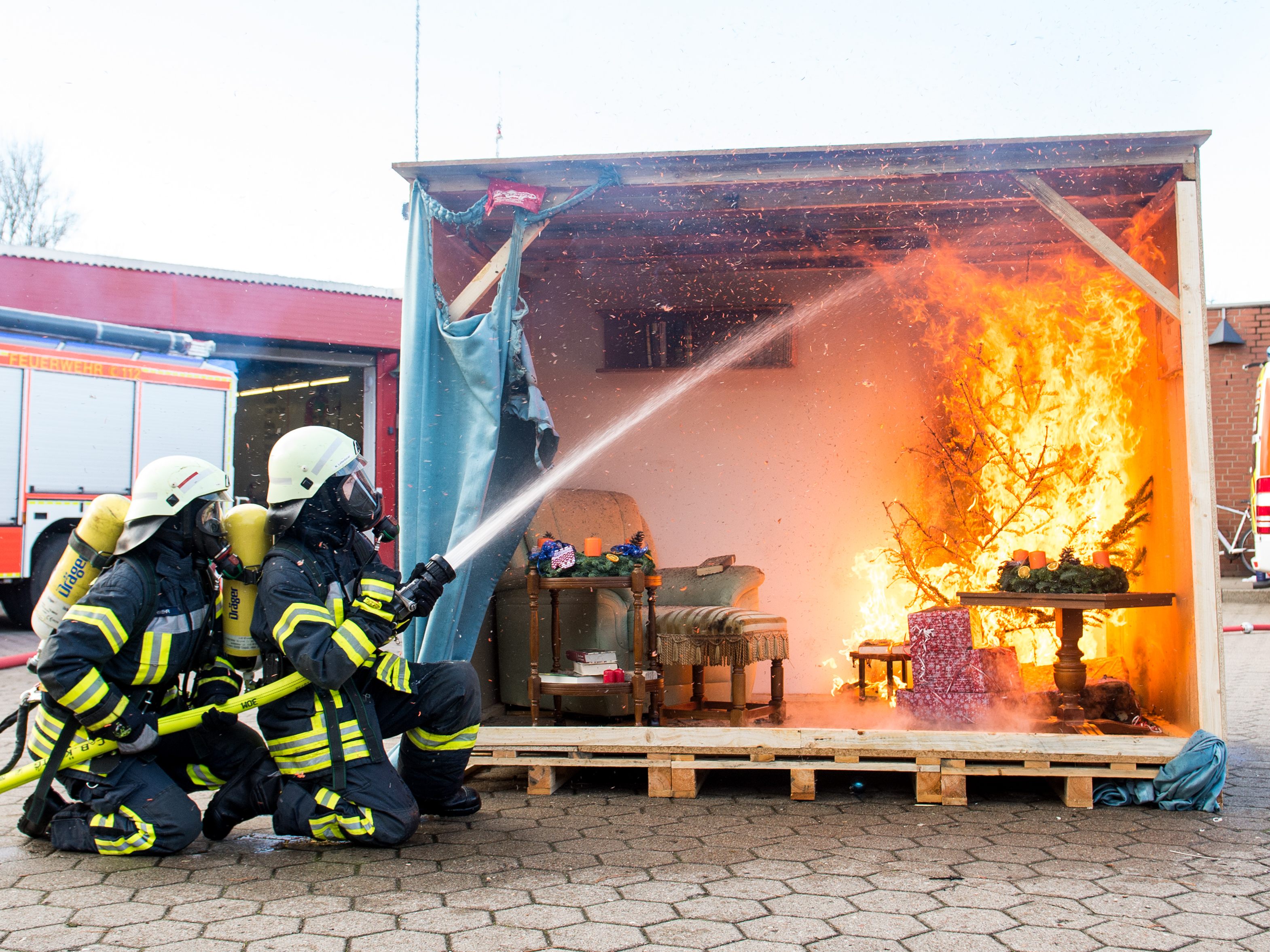 BVS warnt vor Adventkerzen