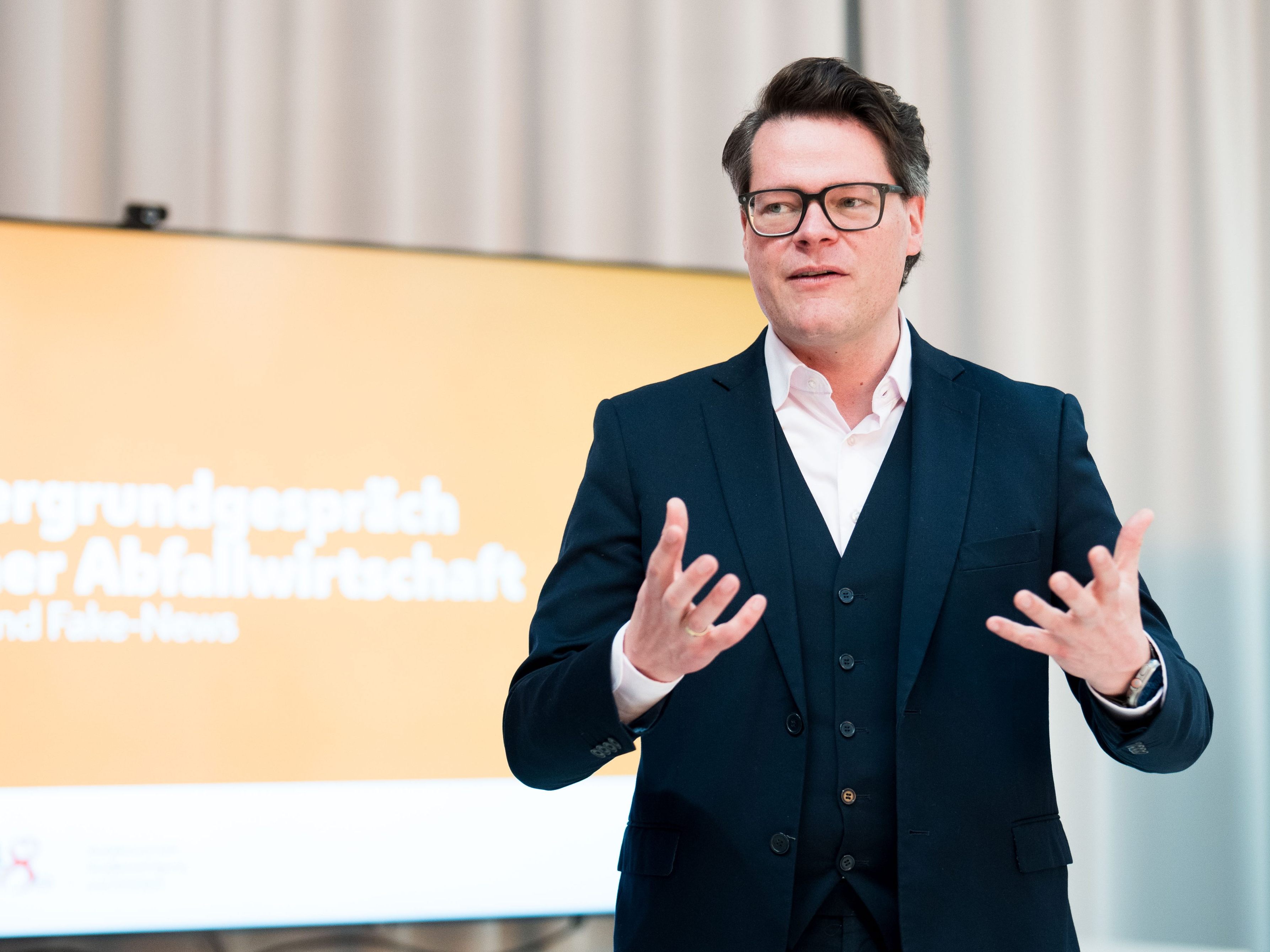 Bei der Errichtung stehen Klimaschutz und nachhaltige Stadtgestaltung im Fokus, so Czernohorszky.