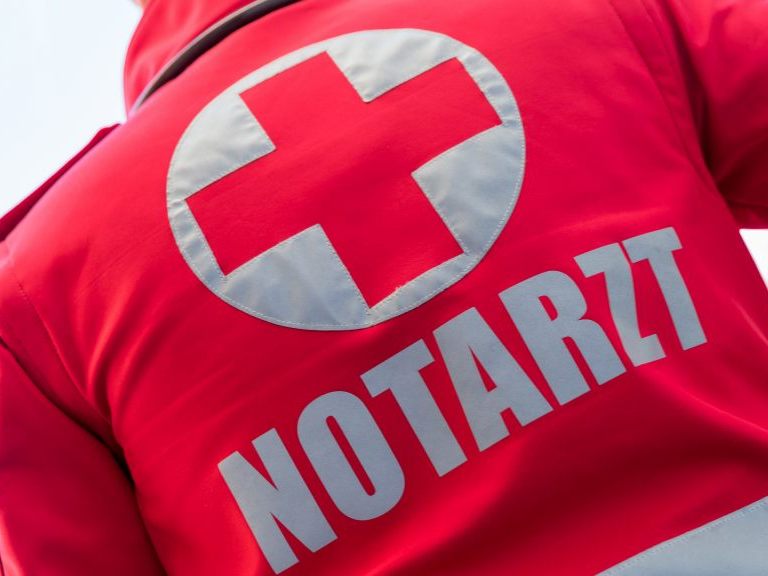 Der verletzte 17-Jährige wurde nach dem Unfall in Wien-Margareten in ein Krankenhaus gebracht.