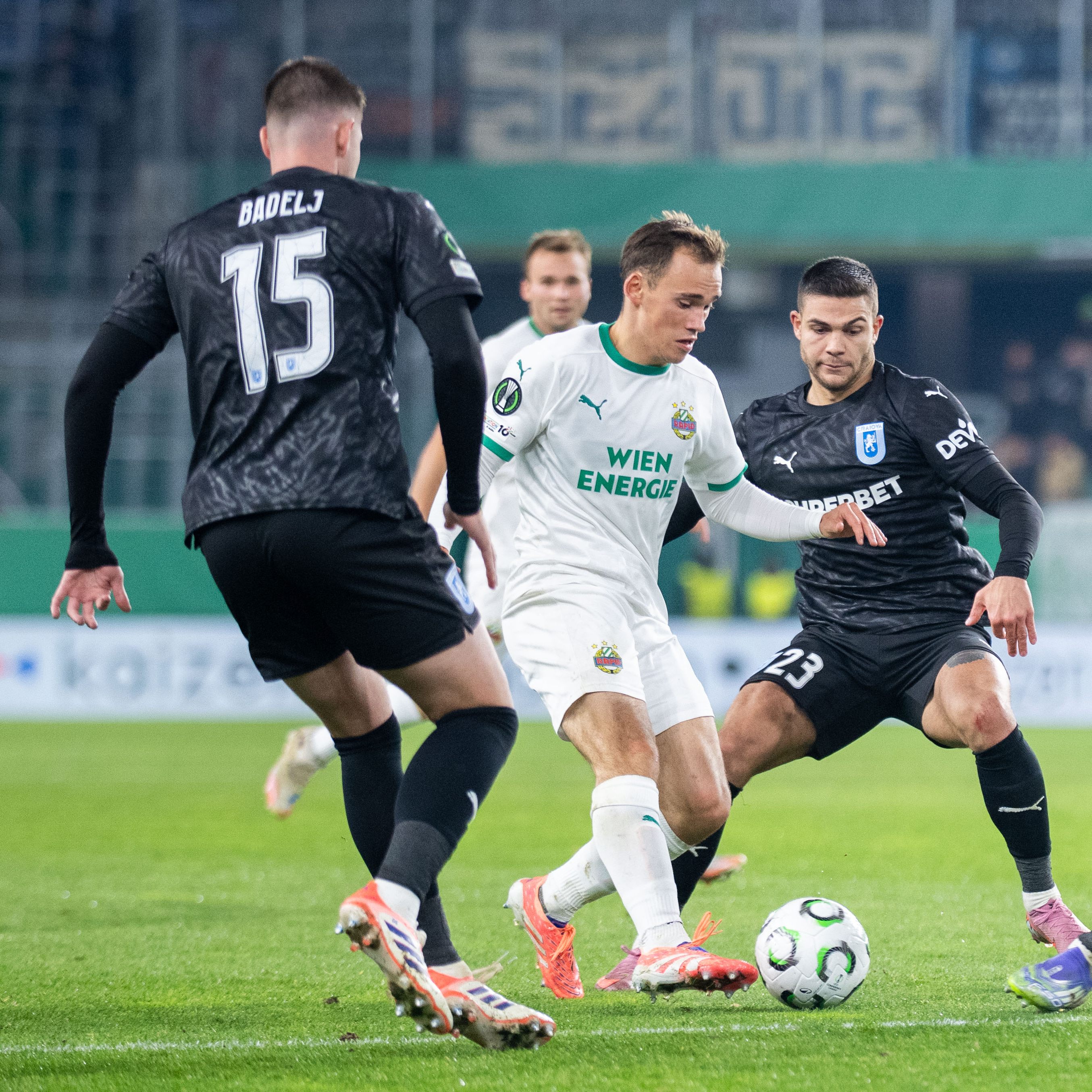 Das Heim-0:1 gegen Craiova offenbarte einmal mehr Defizite bei Rapid Wien.