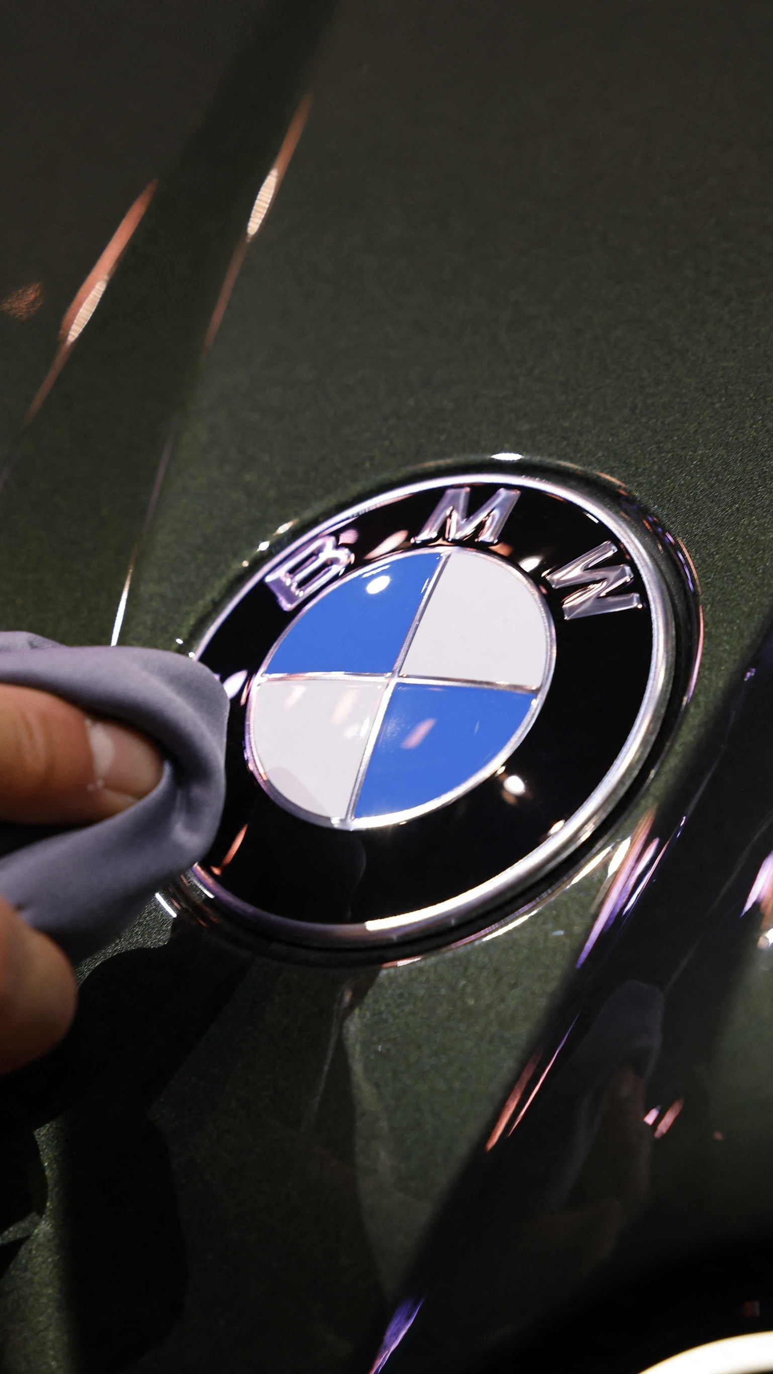 BMW hat im dritten Quartal rund 1,7 Milliarden Euro Gewinn erzielt.