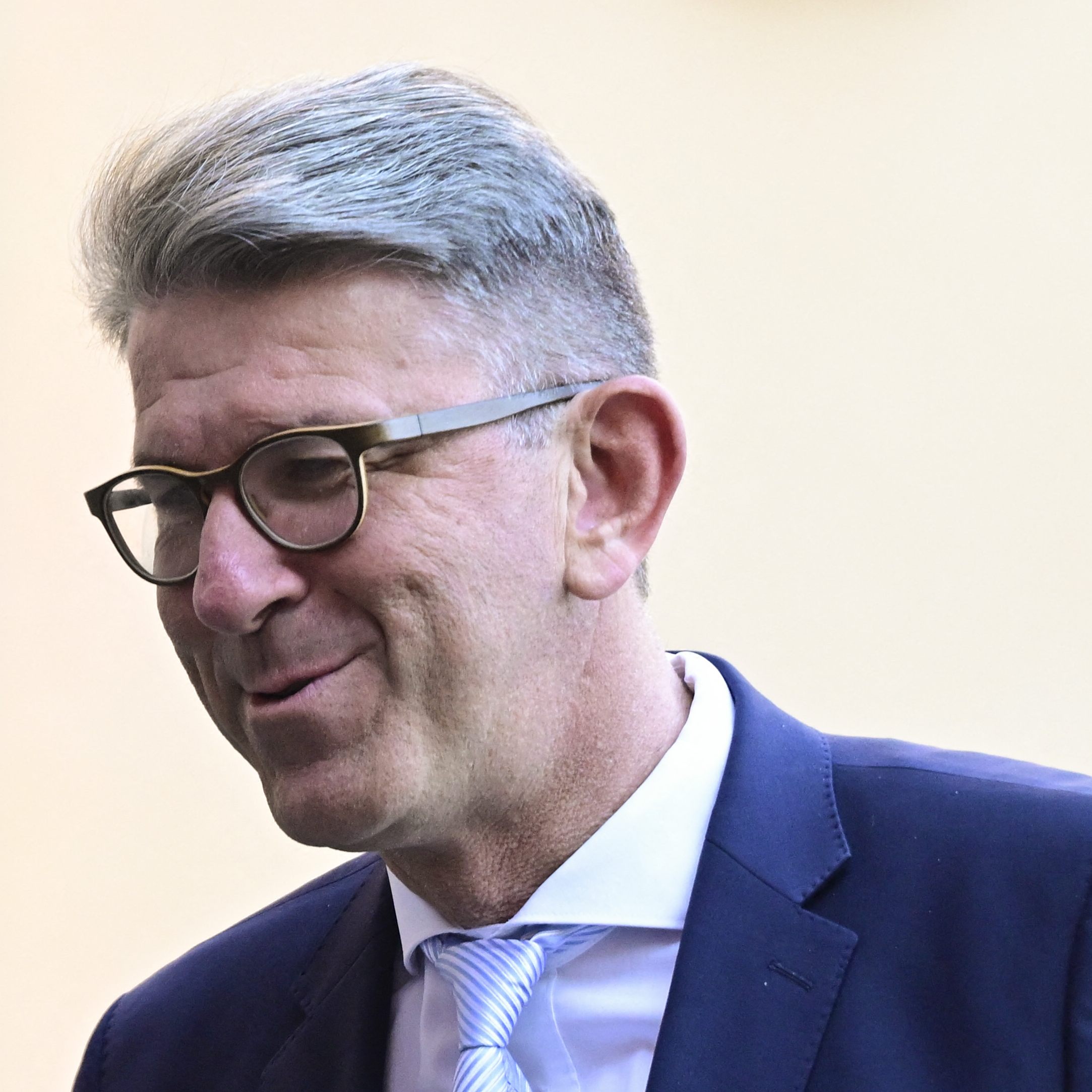 "Der Eurovision Song Contest wurde geschaffen, um Europa nach dem Krieg durch Musik zu verbinden - wer heute Israel ausschließt, zerstört dieses Versprechen", so Weimer.