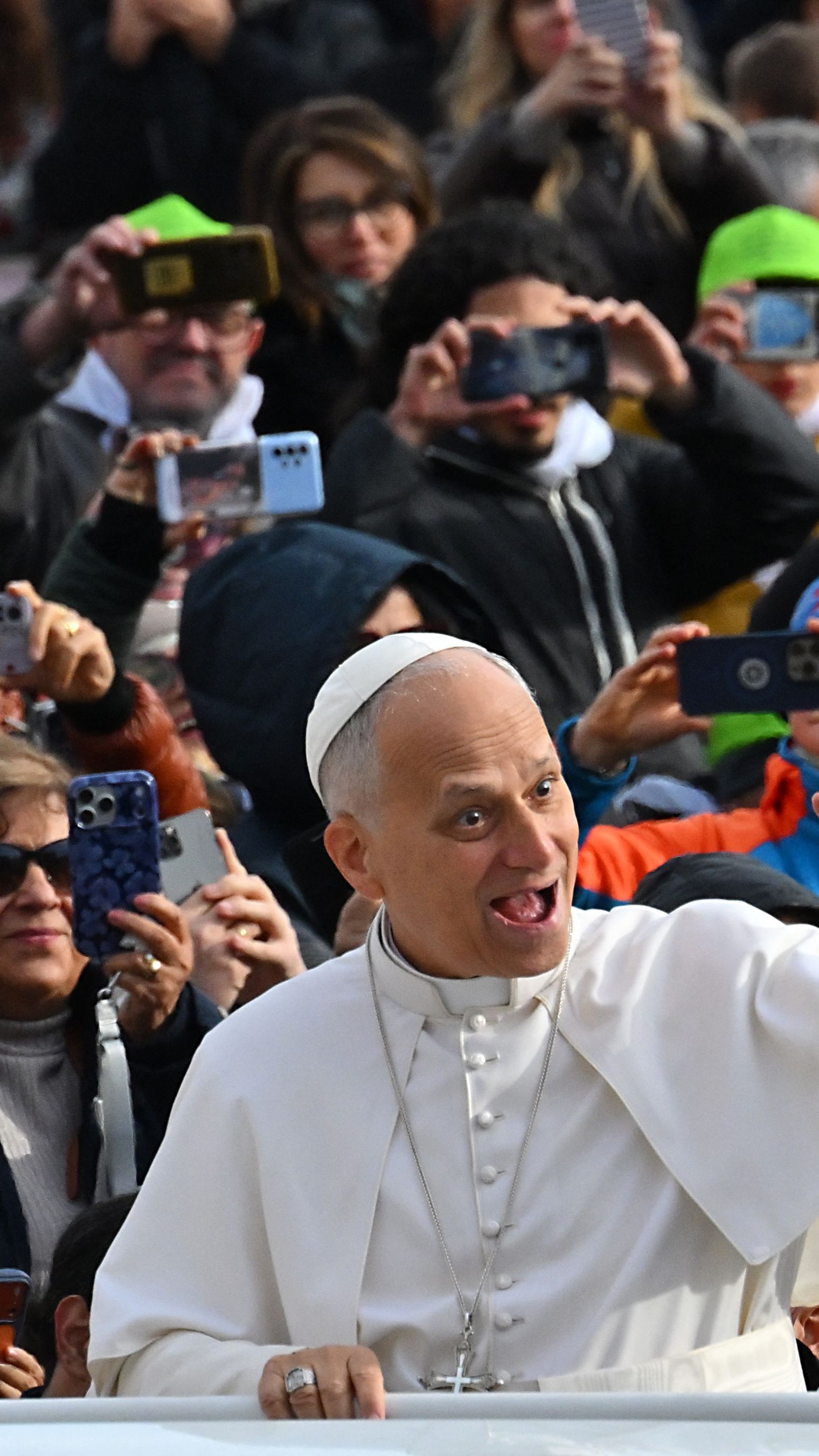 Papst Leo XIV. hat das Latein-Aus genehmigt.