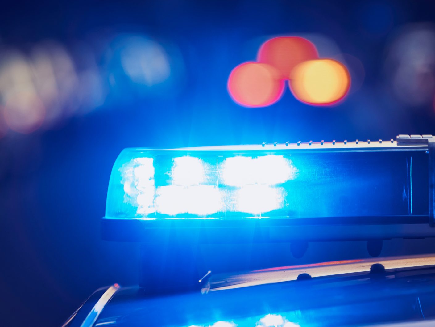 Bombendrohungen-auch-nach-sterreich-Razzia-gegen-Verd-chtige-in-Deutschland