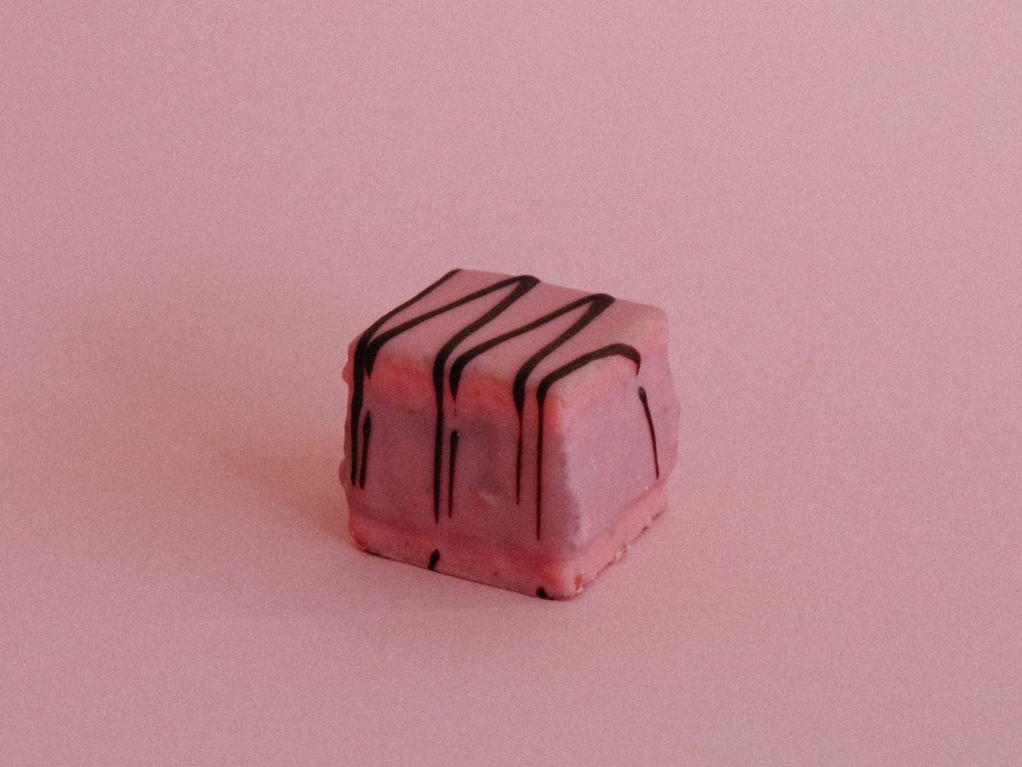 Wegen-Plastikst-cken-REWE-ruft-Punsch-Krapfen-zur-ck