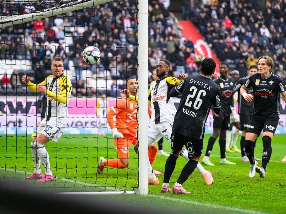 Ein-untypischer-Selbstfaller