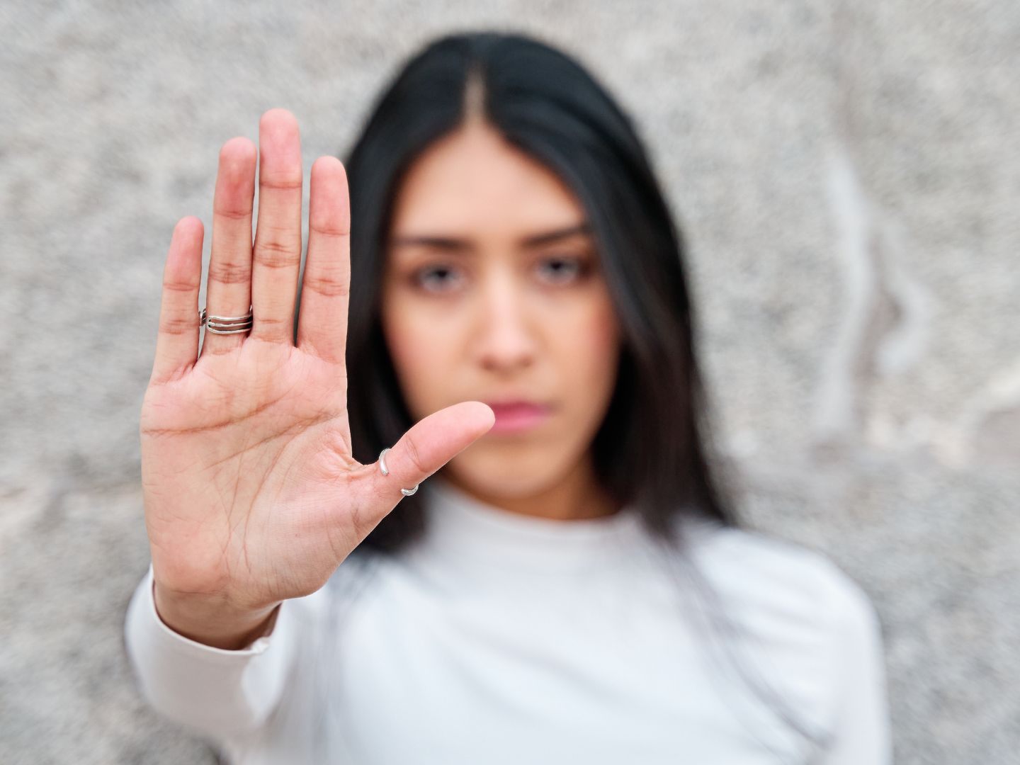 Weltweite-Aktion-AK-unterst-tzt-16-Tage-gegen-Gewalt-an-Frauen