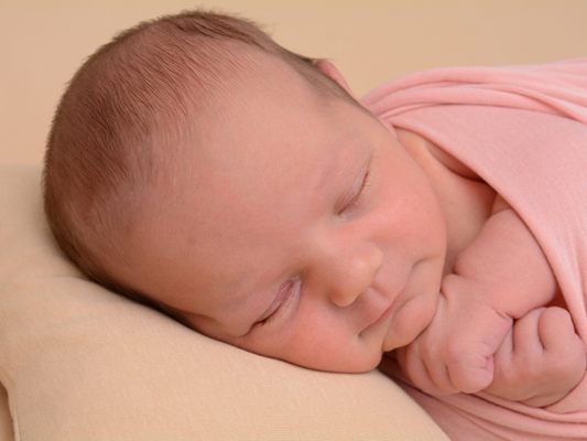 Die gesamte Redaktion von VOL.AT gratuliert herzlich zur Geburt von Lena Sofie. Wir wünschen der Familie viele unvergessliche Momente voller Liebe und Freude mit ihrem kleinen Herbstwunder.