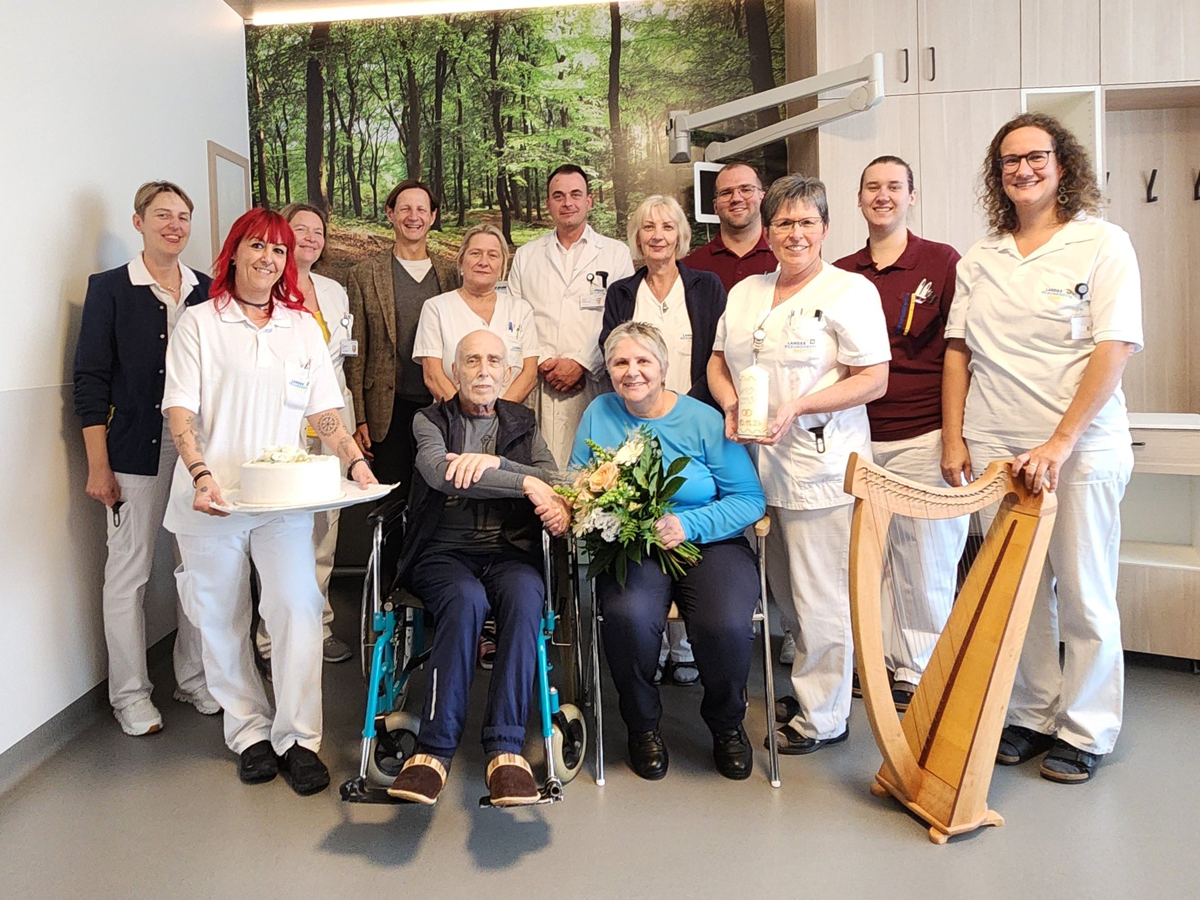 Ber-hrend-Paar-heiratet-auf-Palliativstation-in-Nieder-sterreich