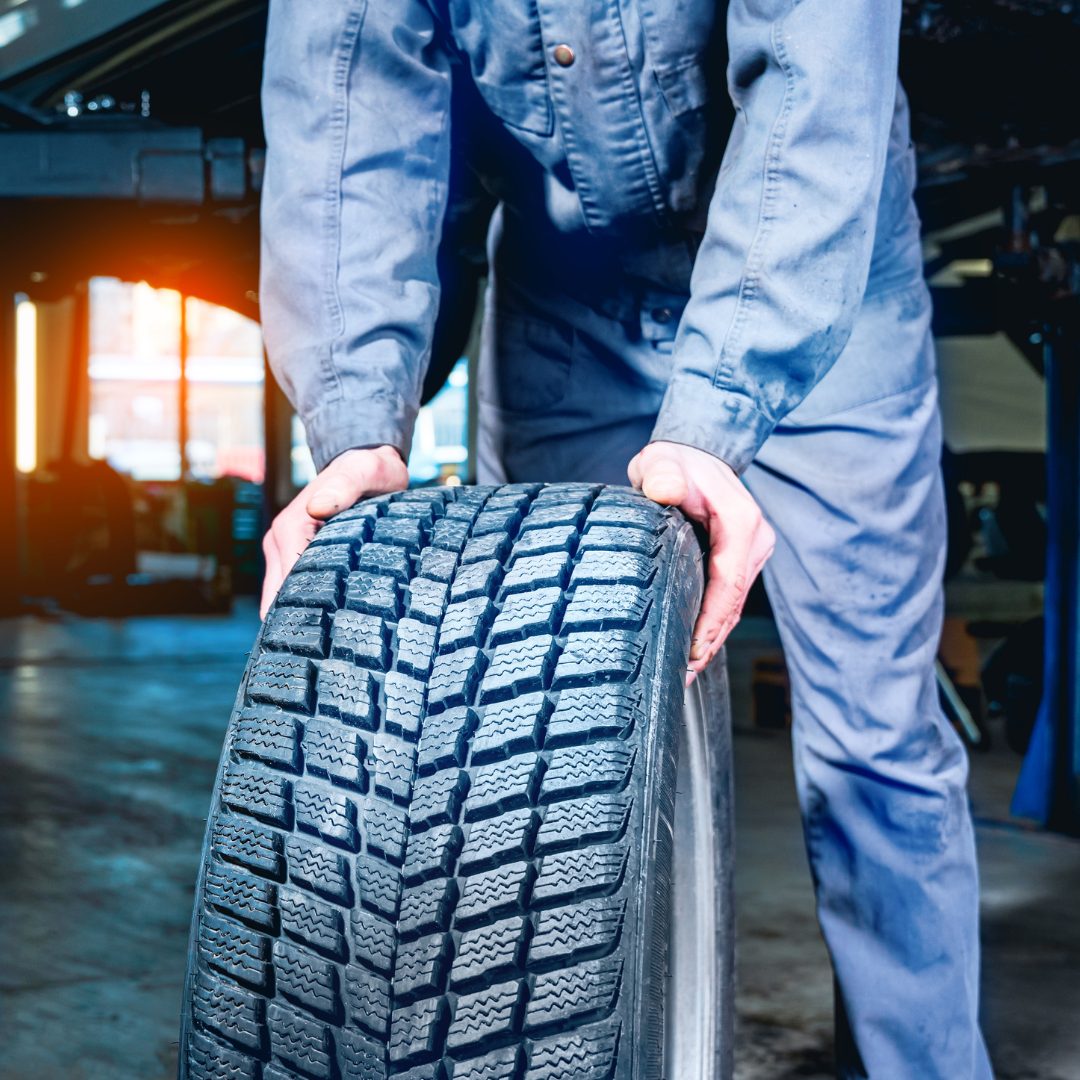 Viele Autofahrer glauben, mit Ganzjahresreifen sei kein Aufwand mehr nötig.