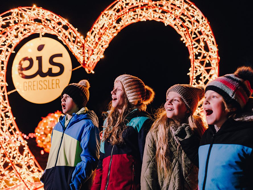 Winterzauber in der Buckligen Welt: Das "Lichterglanz Spektakel" eröffnet.