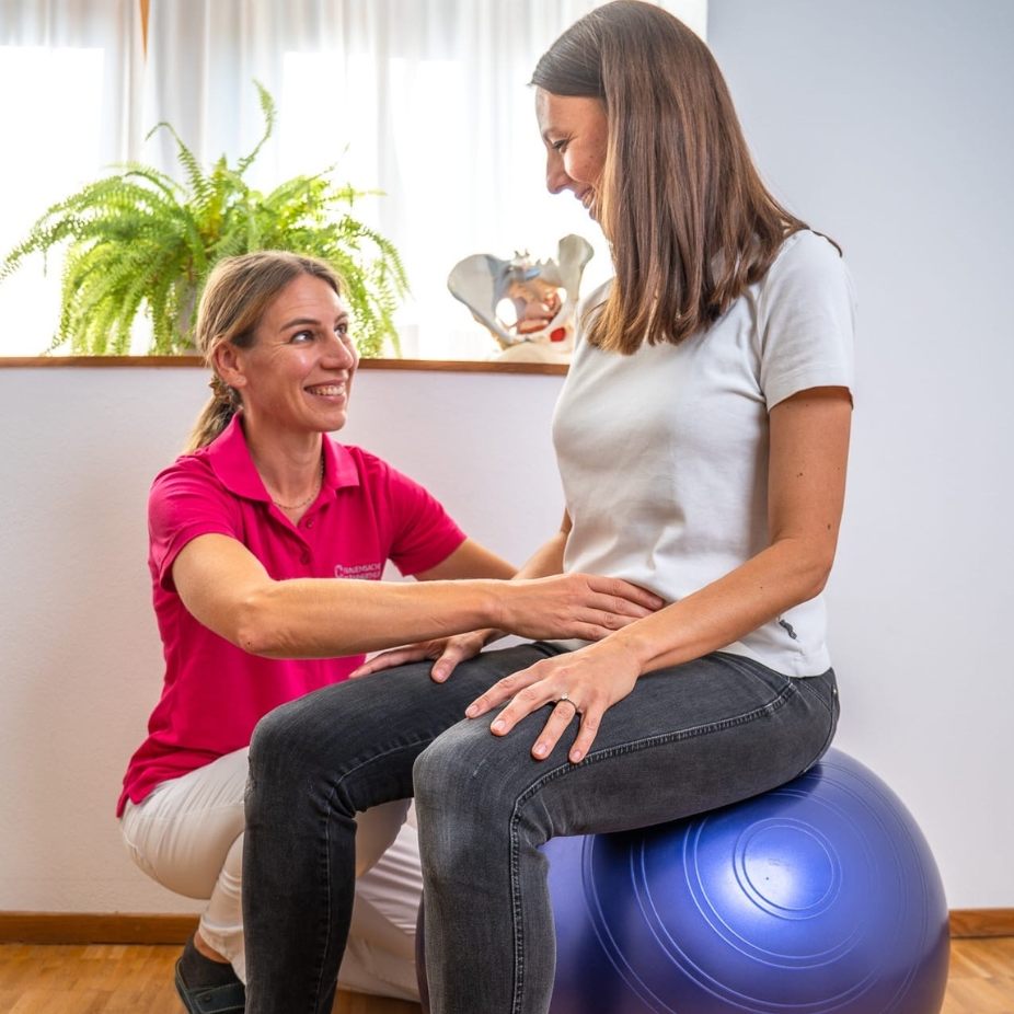 Viele Mütter wissen nicht, dass ihre Schmerzen behandelbar wären.