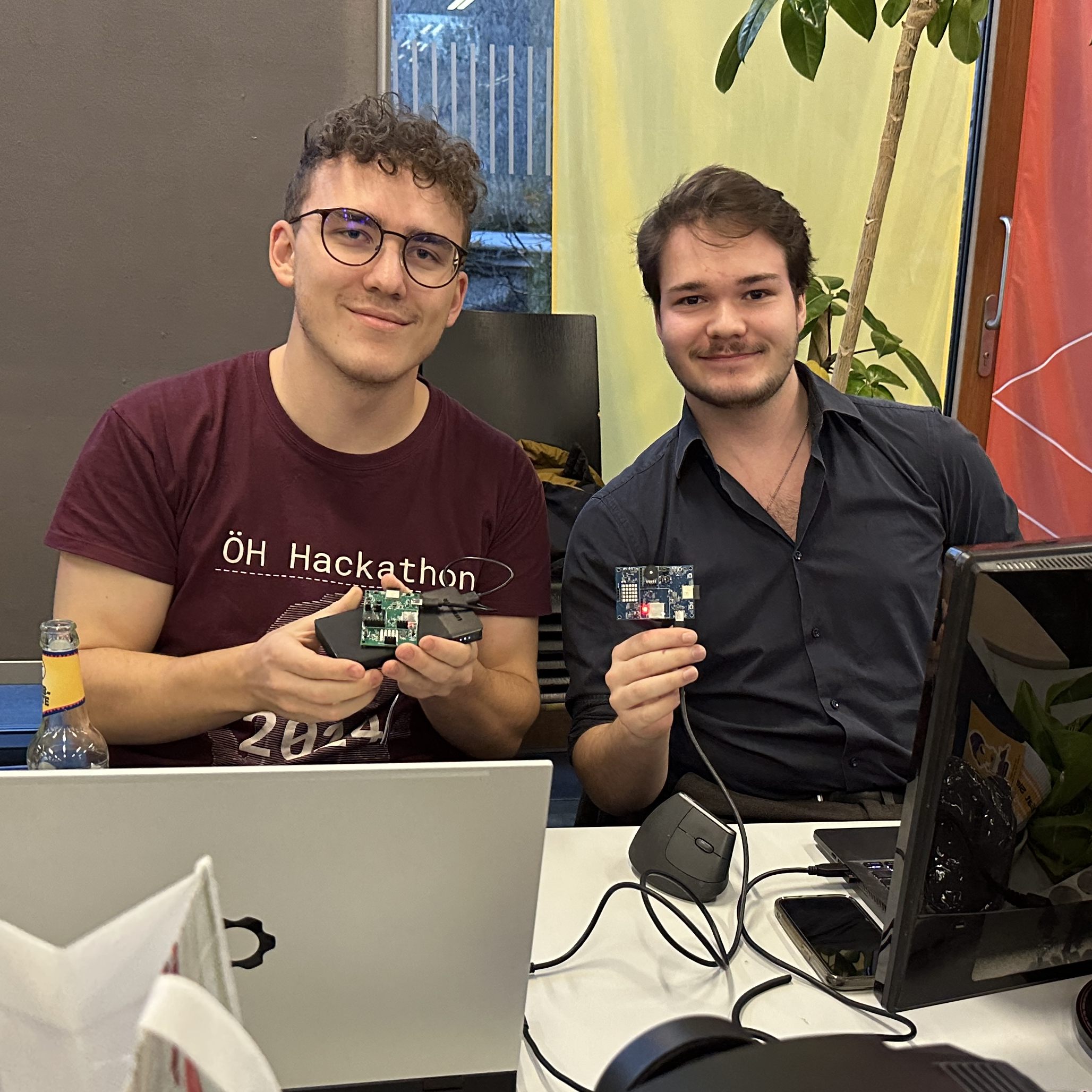 Matthias (rechts im Bild) war mit seinem Teamkollegen voll bei der Sache.