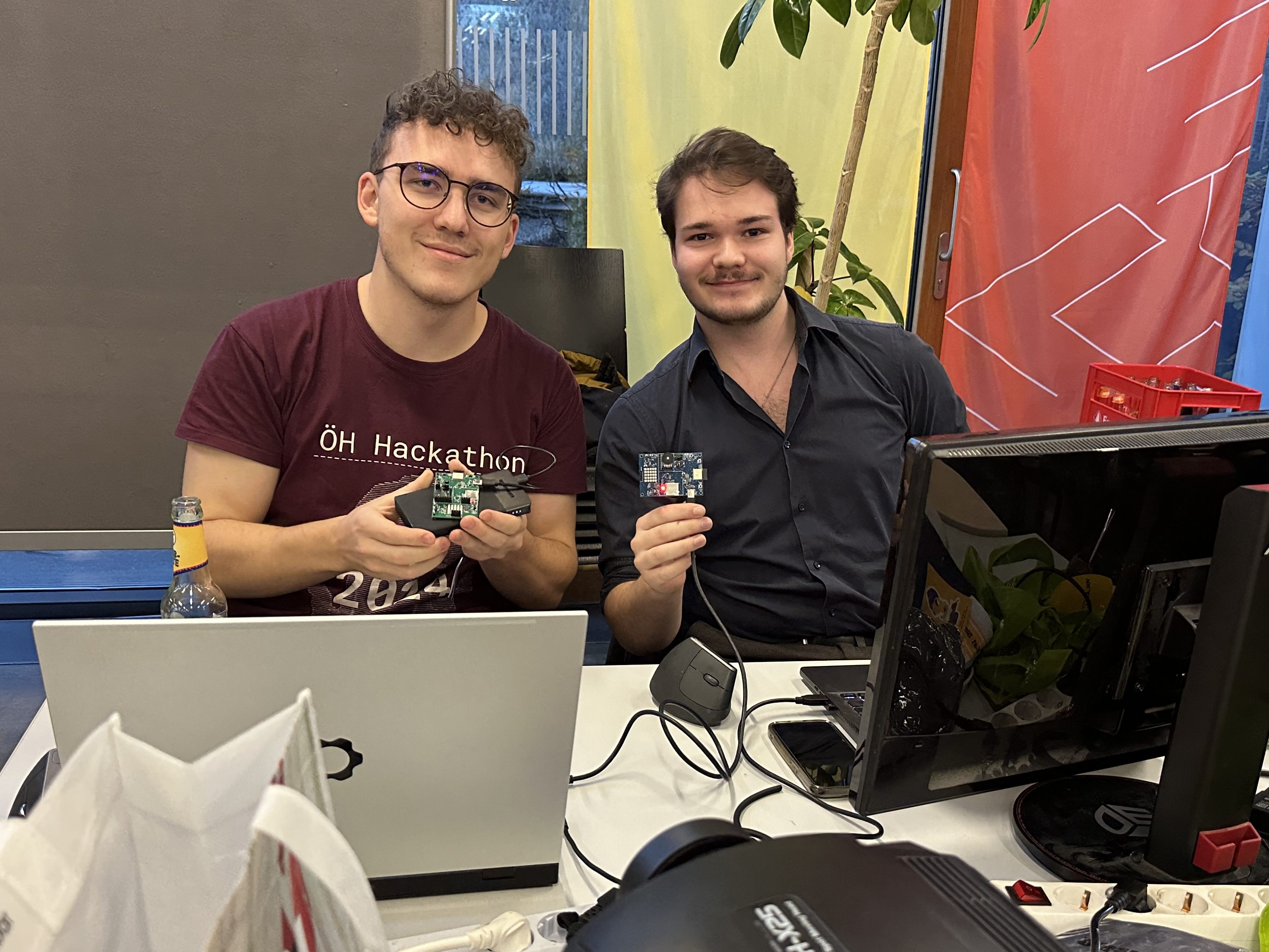 Matthias (rechts im Bild) war mit seinem Teamkollegen voll bei der Sache.