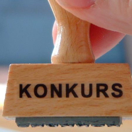 Die "H & B Holding" hat Konkurs angemeldet.