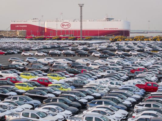 Grund für Exportwelle ist gewaltige Überkapazität in China