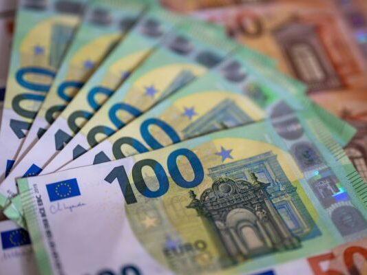 Die unteren 50 Prozent kommen nur auf etwa 4 Prozent des Vermögens