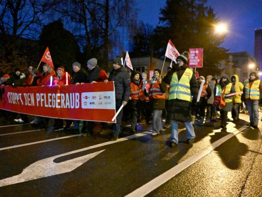 Stabilit-tspakt-Doch-sechs-Monate-Pflegebonus-in-Salzburg