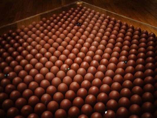 auktion-von-konditorei-kunstwerken-in-paris-f-r-guten-zweck