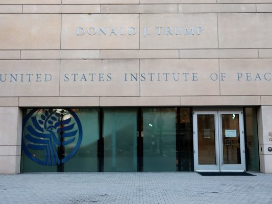 Neben den Trump-Towern gibt es jetzt auch ein Trump-Institute