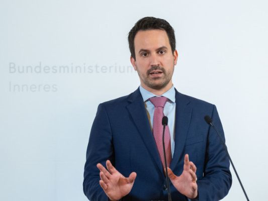 Privatschulen-erhalten-neue-Regeln