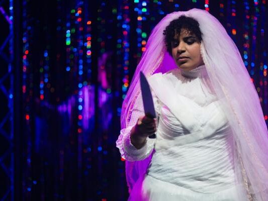 W-tende-Anklage-quot-What-Lovers-Do-quot-in-der-Dunkelkammer