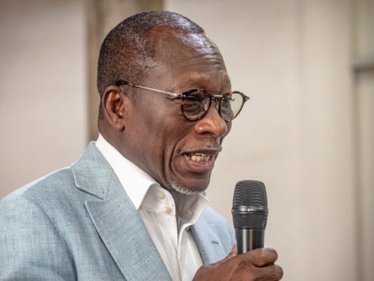 Präsident Talon laut ihm nahestehenden Kreisen in Sicherheit