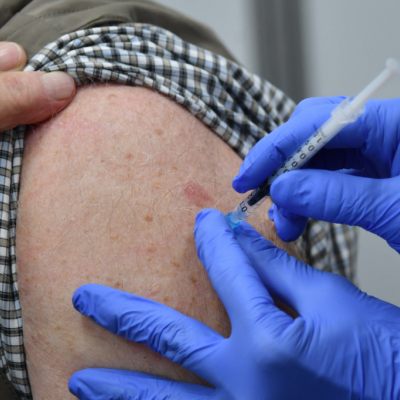 Aufnahme in kostenloses Erwachsenen-Impfprogramm "würde Sinn machen"