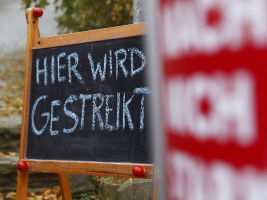 KV-Verhandlungen in der Sozialwirtschaft: Von Streiks begleitet