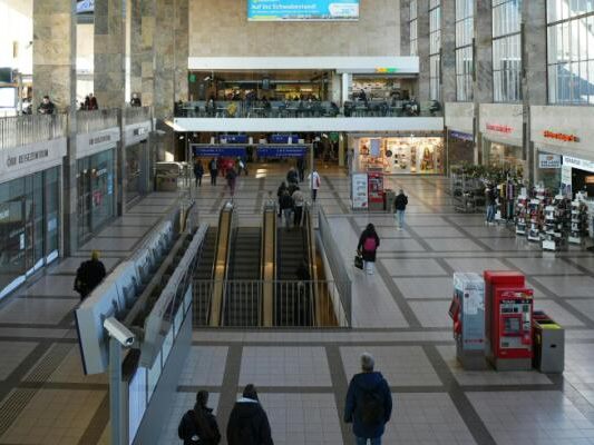 Wiener-IS-Teenie-mit-Anschlagspl-nen-bleibt-weiter-in-U-Haft