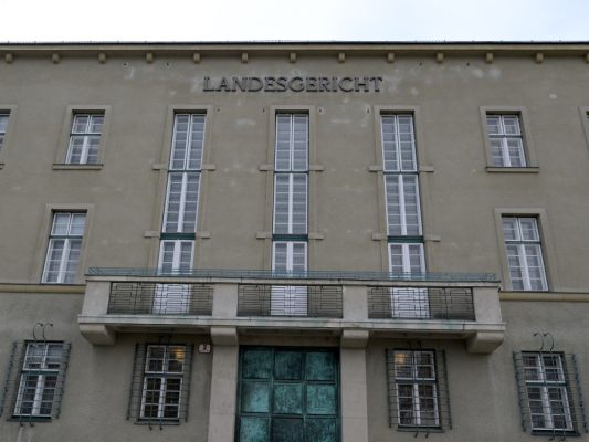 erneuter-prozess-um-ecstasy-verabreichung-an-ex-partnerin