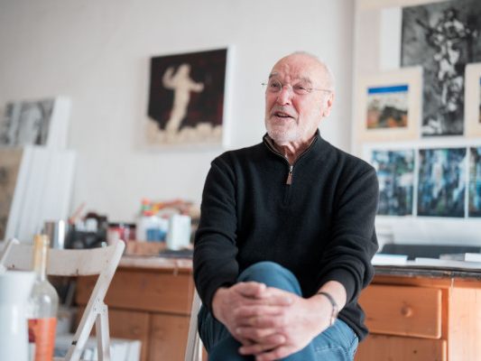 -quot-ecce-homo-quot-k-nstler-valentin-oman-feiert-seinen-90er