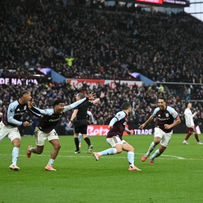 Buendia (m.) sorgte für Jubelausbrüche in Birmingham