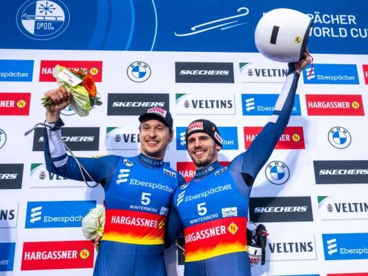 Rodler-Gatt-Sch-pf-gewinnen-Weltcup-in-Winterberg