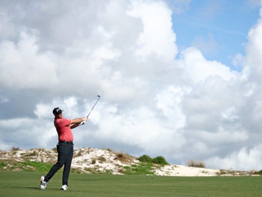 Straka-f-hrt-vor-dem-Schlusstag-auf-den-Bahamas