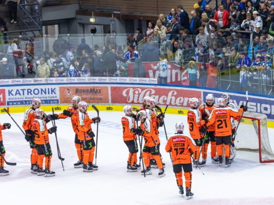 Graz-gewinnt-Schlager-beim-KAC-und-bernimmt-ICE-F-hrung