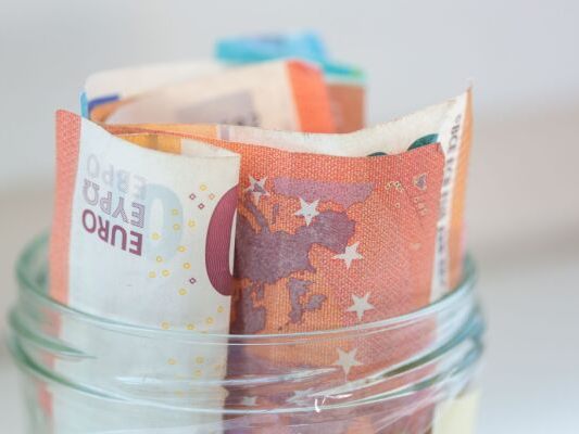 Inflation-und-Gesundheits-System-sorgen-Menschen-in-sterreich