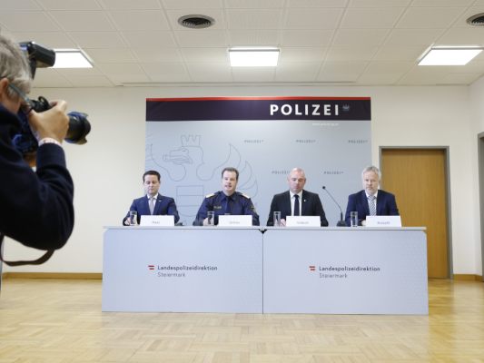 -sterreicherin-tot-aufgefunden-frau-wurde-erw-rgt