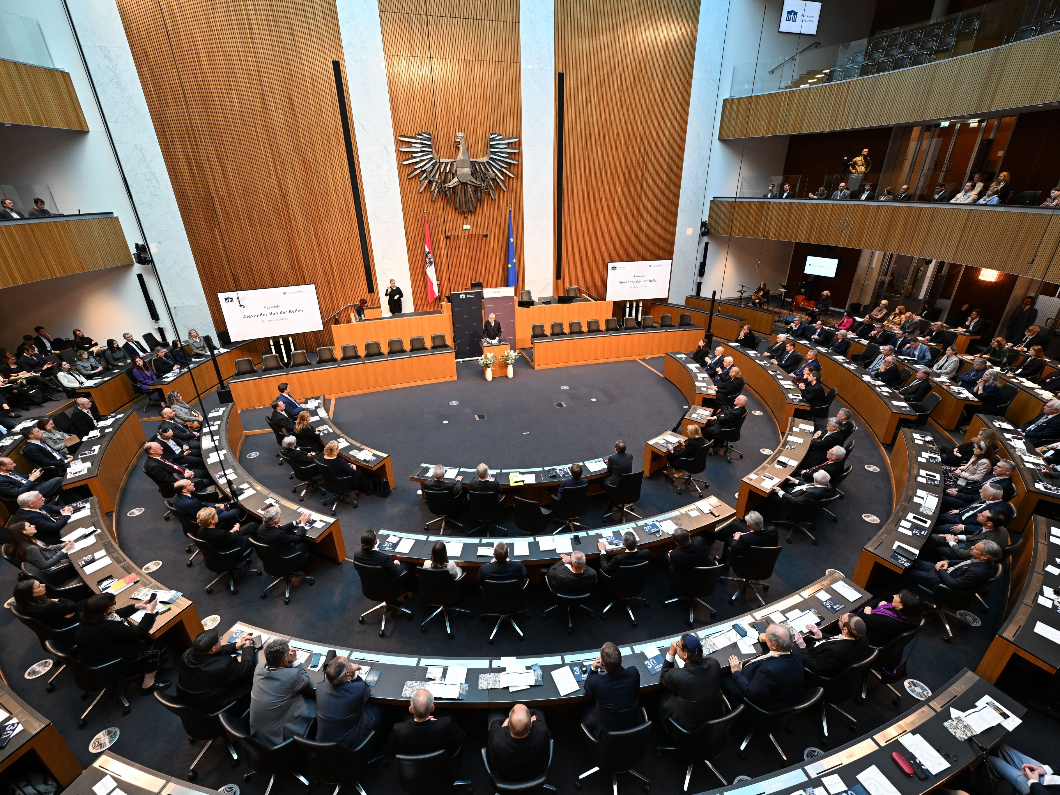 Neues-Cyber-Gesetz-von-Nationalrat-beschlossen