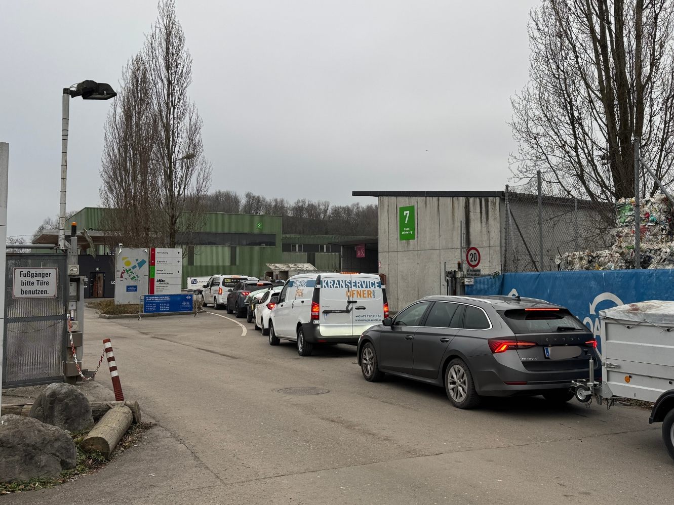 -quot-Der-30-und-31-sind-die-schlimmsten-Tage-quot-die-aktuelle-Situation-bei-den-Bauh-fen-im-L-ndle