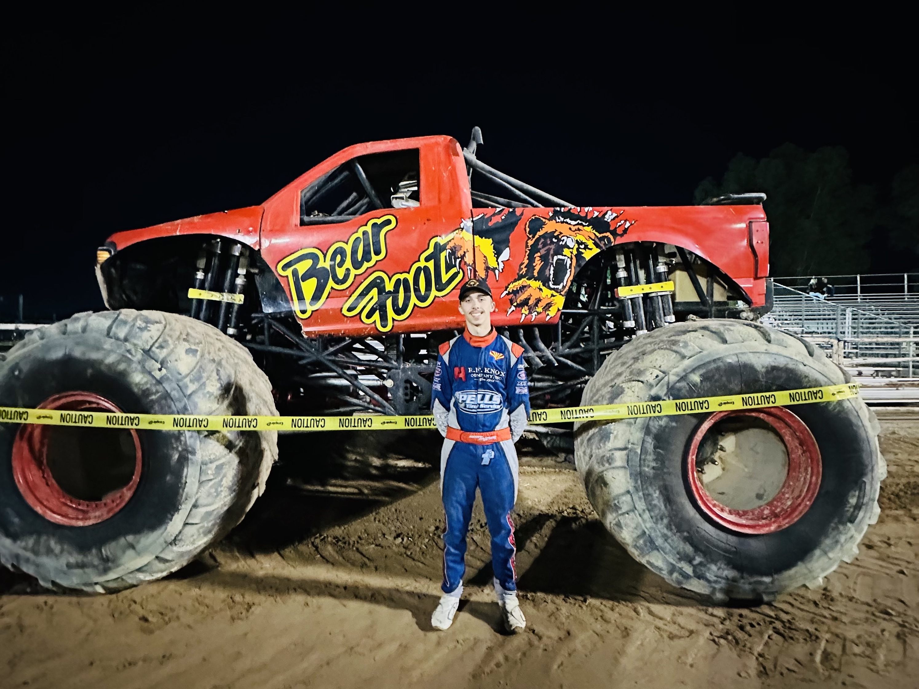 Monster-Trucks-die-Riesen-der-Auto-Unterhaltungsbranche