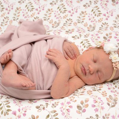 Die gesamte Redaktion von VOL.AT gratuliert herzlich zur Geburt von Maria Andrea. Wir wünschen der Familie viele unvergessliche Momente voller Liebe und Freude mit ihrem kleinen Winterwunder.