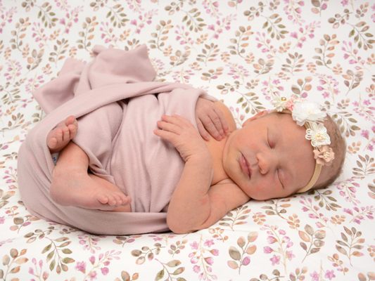 Die gesamte Redaktion von VOL.AT gratuliert herzlich zur Geburt von Maria Andrea. Wir wünschen der Familie viele unvergessliche Momente voller Liebe und Freude mit ihrem kleinen Winterwunder.